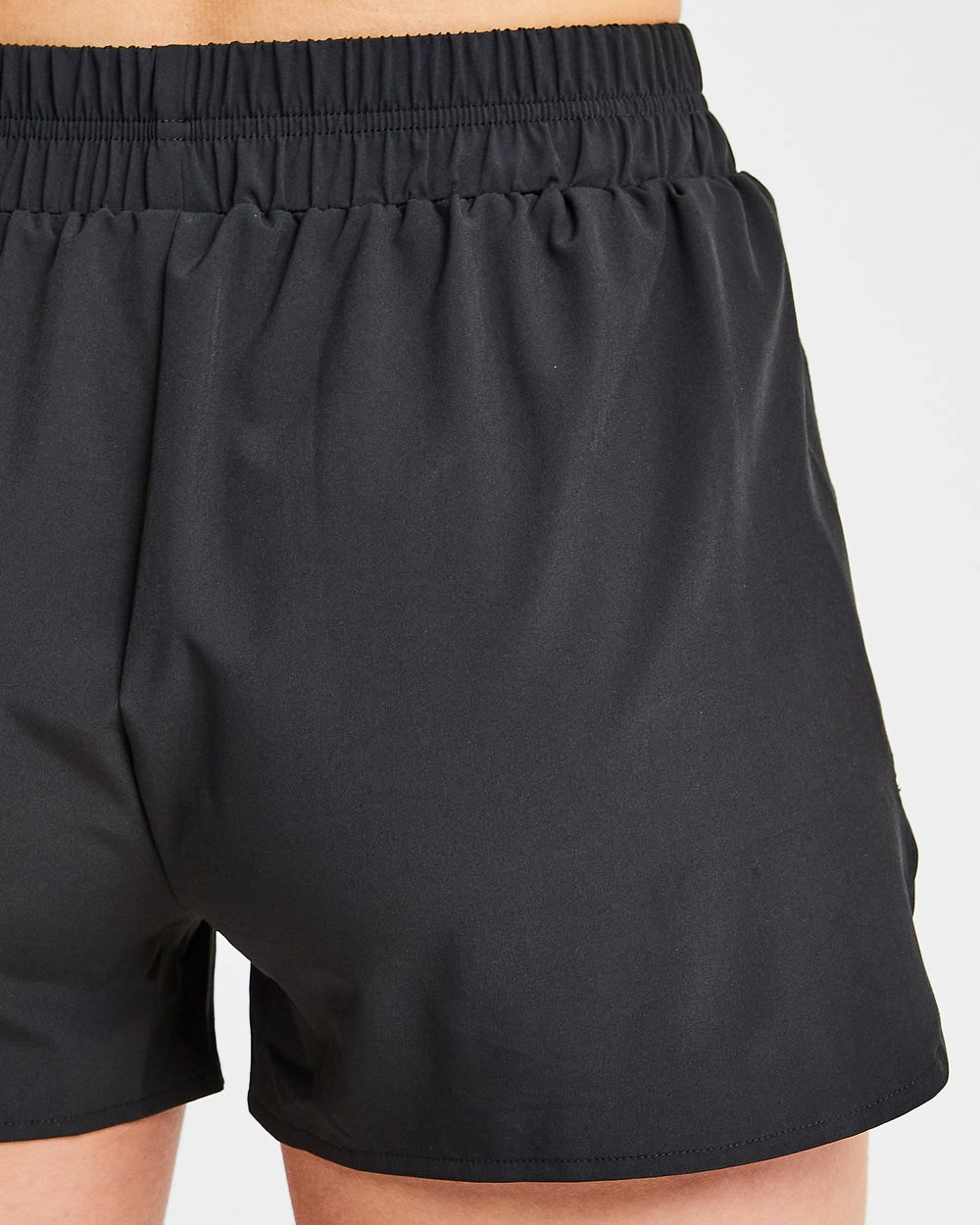 AYBL Strive Shorts Negras | MIDJE1902