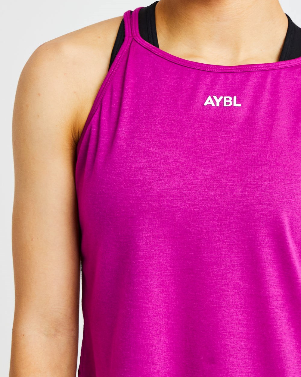 AYBL Strive Tiras Vest Magenta | NFUAO1548